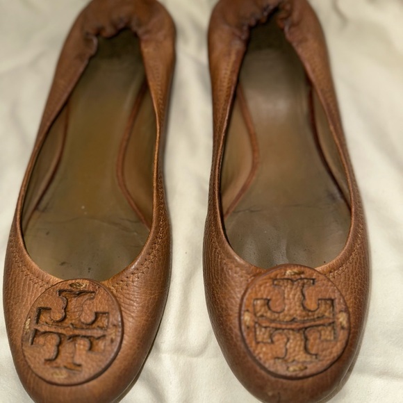 Tory Burch Brown Flats & Loafers Sz 10 - Picture 1 of 2